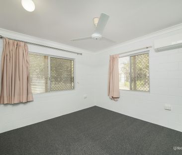 Low Set Family Home! - Photo 5