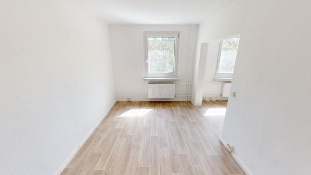 3-Raum-Familienwohnung mit Tageslichtbad - Foto 1