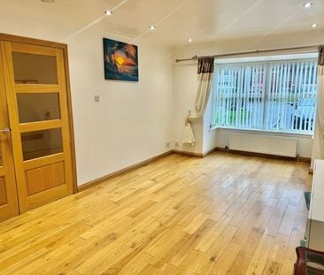 33 Wellside Road, AB15 8EE, Aberdeen - Photo 2