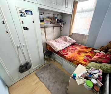 3 bedroom terraced house to rent - Photo 6