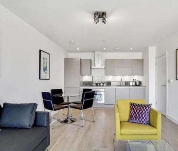 Great Eastern Road, London, E, E115 - Photo 1