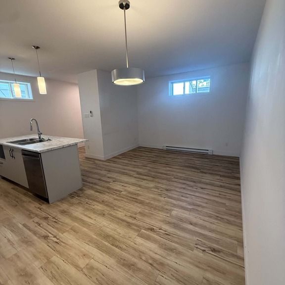 Logement De 2 Chambres à Louer - Photo 1