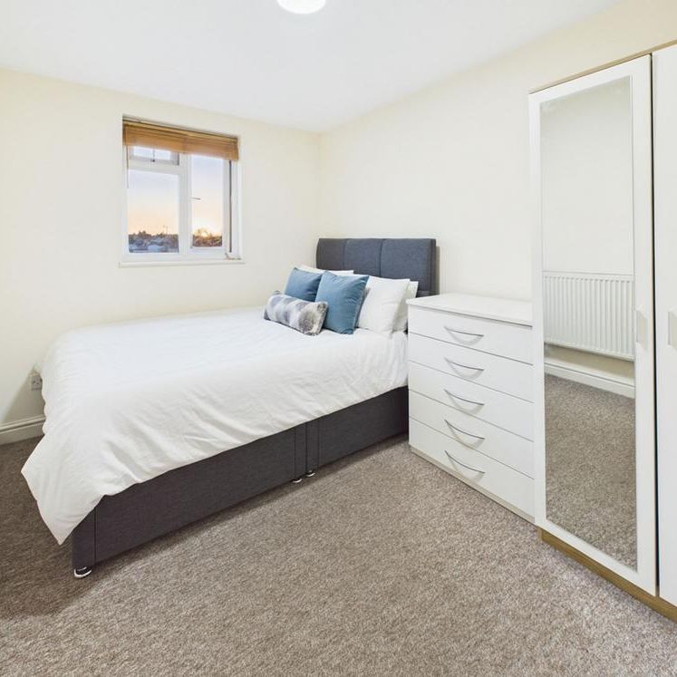 1 bedroom in a house share to rent - Photo 1