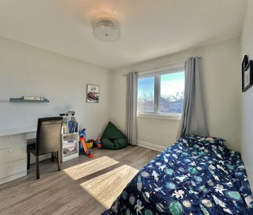 For Lease - 1593 Wintergrove Gardens, Mississauga, Ontario - Photo 6