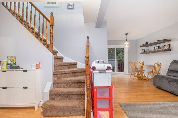 For Lease - 45 Raftus Square, Barrhaven, Ontario - Photo 1