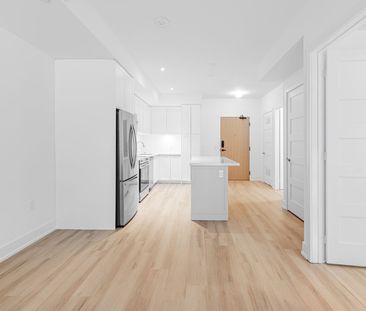 For Lease - 333 Sunseeker Avenue Unit# 137, Innisfil, Ontario - Photo 6