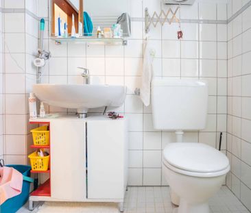 Direkt am Schmölderpark: Schickes DG-Appartement mit Einbauküche! - Photo 5