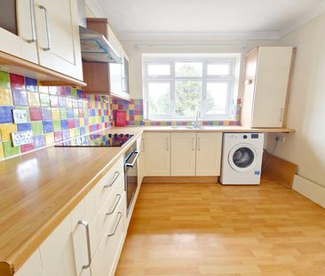 2 bedroom maisonette to rent - Photo 1
