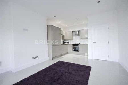 Salters Road, Gosforth, Newcastle Upon Tyne, NE3 - Photo 5