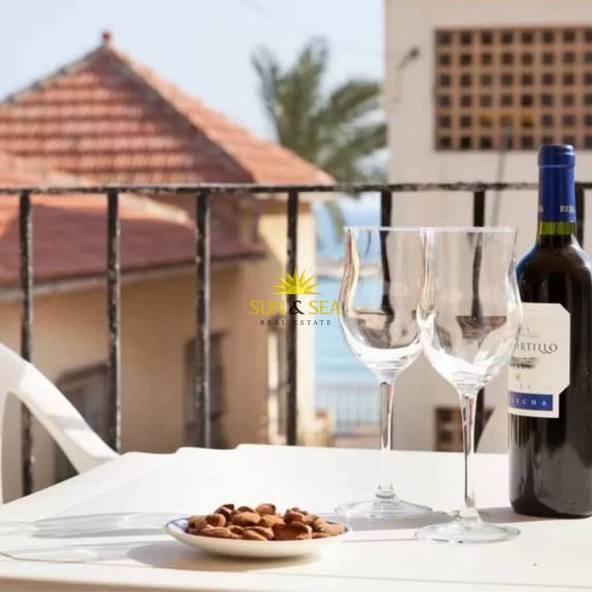 3-BEDROOM BUNGALOW - TORRE DE LA HORADADA - Photo 1