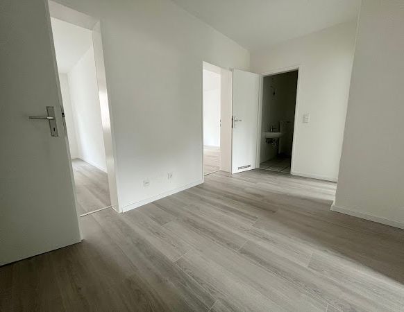 Schöne 3-Zimmer-Wohnung mit Balkon! - Photo 1
