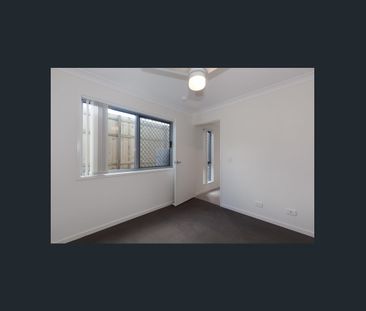 19B Kevin Mulroney Drive, Flinders View, Qld 4305 - Photo 2