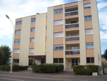 Location Appartement 1 pièce 32m² LE CREUSOT 71200 - Photo 2
