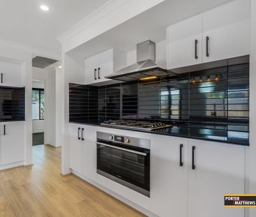 STUNNING HOME! - Photo 5