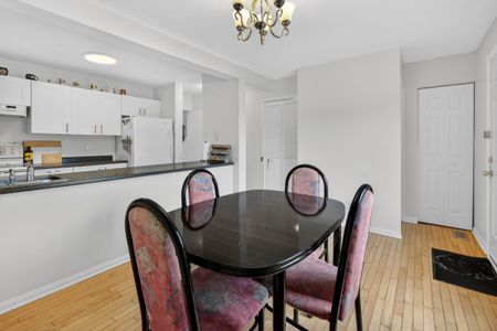 For Lease - 1379 Perez Crescent Unit# 51, Cyrville - Carson Grove - Pineview, Ontario - Photo 4