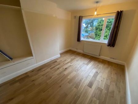3 bedroom semi-detached house to rent - Photo 5