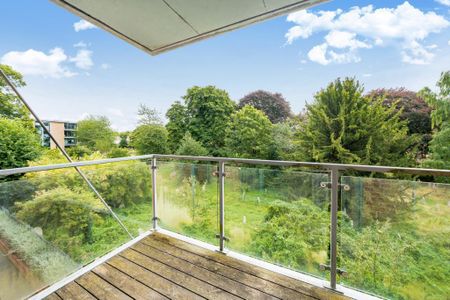 2 bedroom flat to rent - Photo 4