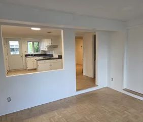 1 room apartment of 53m² in Terrebonne - Photo 2