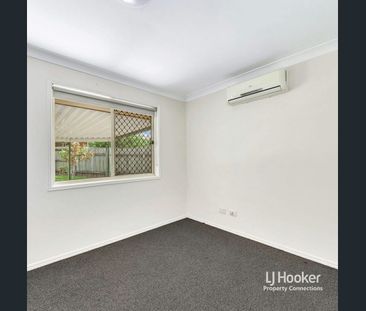 QUALITY 4 BEDROOM FAMILY HOME | SIDE ACCESS | QUIET CUL-DE-SAC! - Photo 4