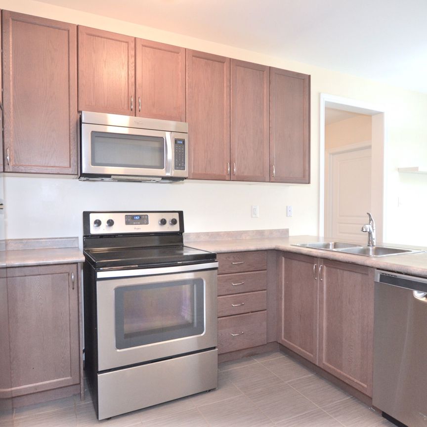 For Lease - 1520 Haws Crescent, Milton, Ontario - Photo 1