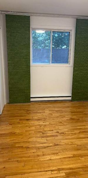 Beau 4½ à louer – Rue de Brest, Laval. Disponible dès maintenant.1450 $/mois (valeur de 1580 $/mois avec 1 mois gratuit) - Photo 1