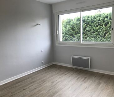 Location Appartement 2 pièces 49m² - Photo 2