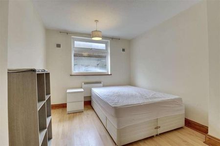 Elphinstone Road, Southsea, PO5 - Photo 3