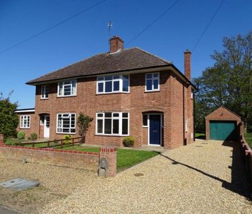 3 bedroom semi-detached house to rent - Photo 2