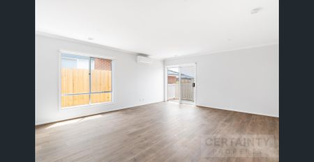 Your Perfect Modern Family Home in Thriving Wallan! - Photo 4