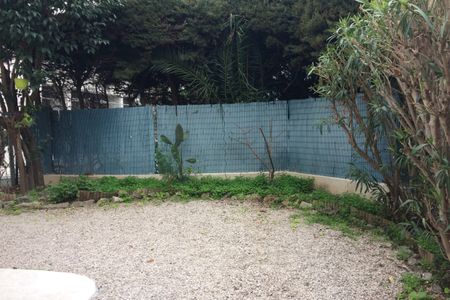 2 pieces en rez-de-jardin de 48 m2 avec terrasse et jardin - Photo 4