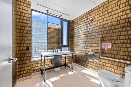 For Lease - 101 Roehampton Avenue Unit# 1503, Toronto, Ontario - Photo 3