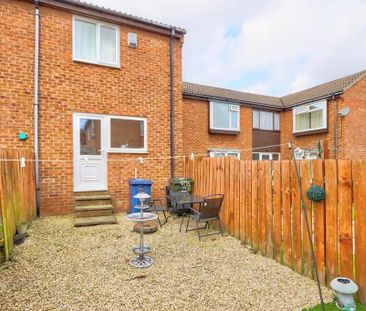 2 bedroom terraced house to rent - Photo 1