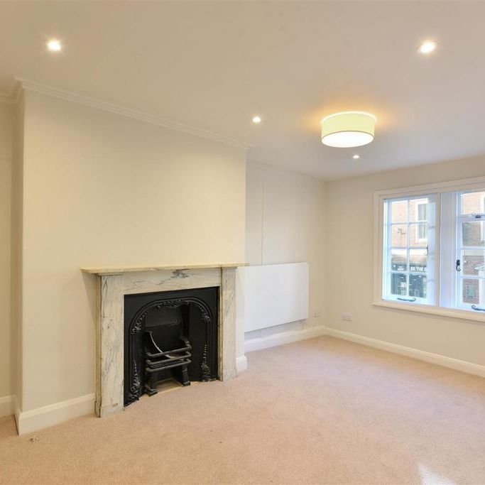 2 bedroom maisonette to rent - Photo 1