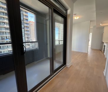 For Lease - 2920 Highway 7 Road Unit# 707, Vaughan, Ontario - Photo 2