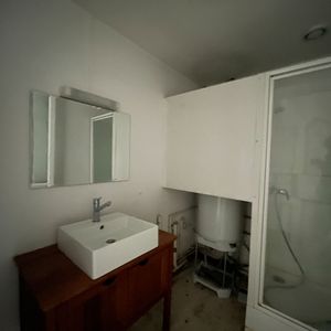 Location Appartement 1 pièce 26m² LILLE 59000 - Photo 3