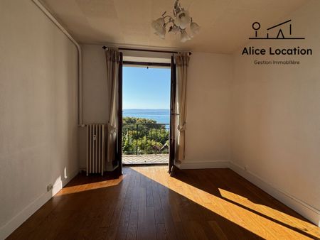 Location Appartement 4 pièces 84m² THONON LES BAINS 74200 - Photo 3