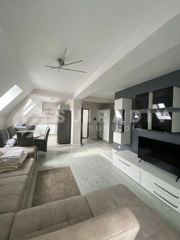 Apartament cu 4 camere, 2 bai, bloc nou- Zorilor - Fotografie 2
