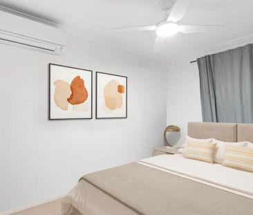 Spacious Family Living with Large Backyard in Prime Location - Photo 5