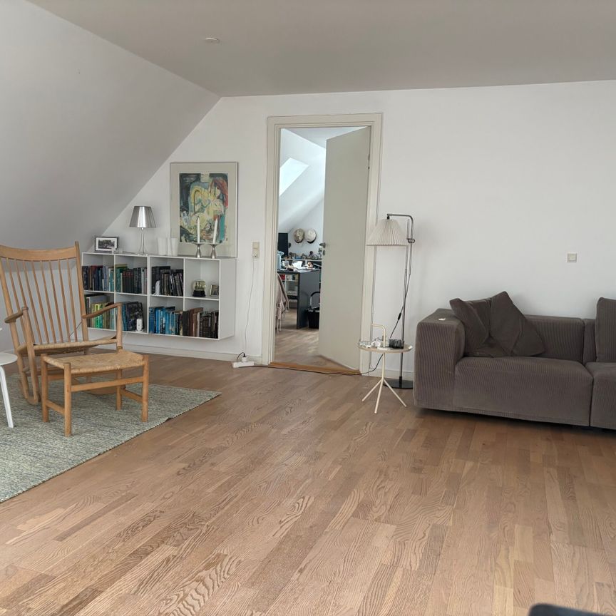 247m² Villa | Risskov - Photo 1