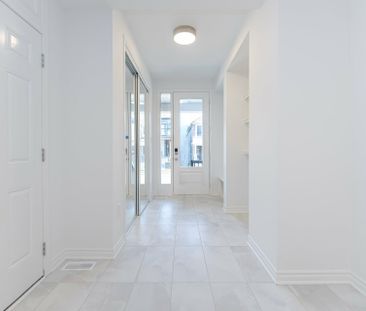 For Lease - 1226 Granary Street, Oakville, Ontario - Photo 2