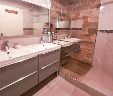 Location Appartement 1 pièce Meublé 10m² VANNES 56000 - Photo 3