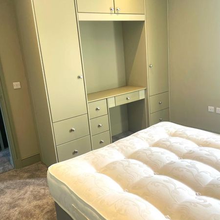 2 bedroom ground floor flat to rent - Photo 3