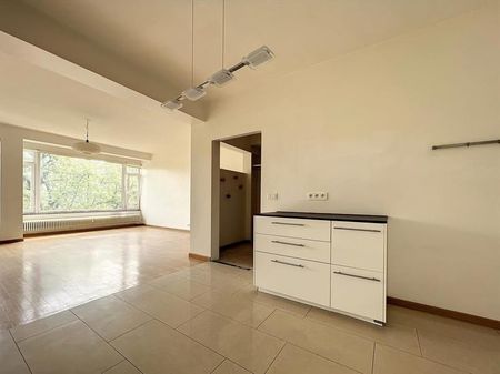 Appartement te huur - Foto 2