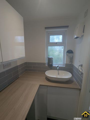 1 bed Studio in Borovere Lane , Alton, GU34 1PB - Photo 4