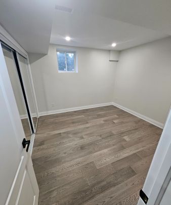 For Lease - 85 Onyx Court Unit# Basement, Hamilton, Ontario - Photo 1