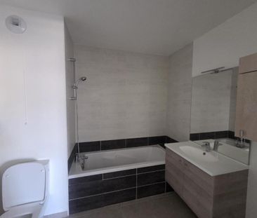 Location Appartement 2 pièces 41m² THONON LES BAINS 74200 - Photo 6