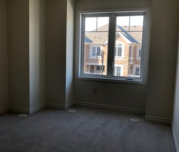 For Lease - 888 Cactus Point, Milton, Ontario - Photo 2