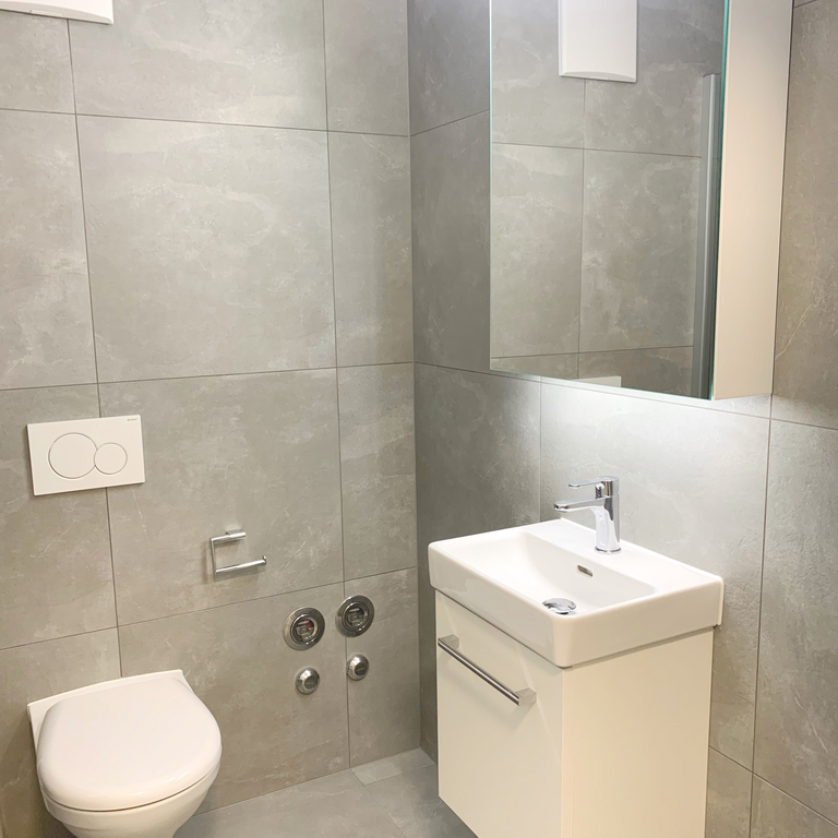 modernes Wohnen direkt an der Lüssel mit zwei Balkonen - Photo 1