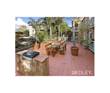 C A R R O L L - Photo 5