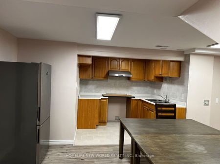 For Lease - 3368 Cider Mill Place Unit# Lower, Mississauga, Ontario - Photo 4